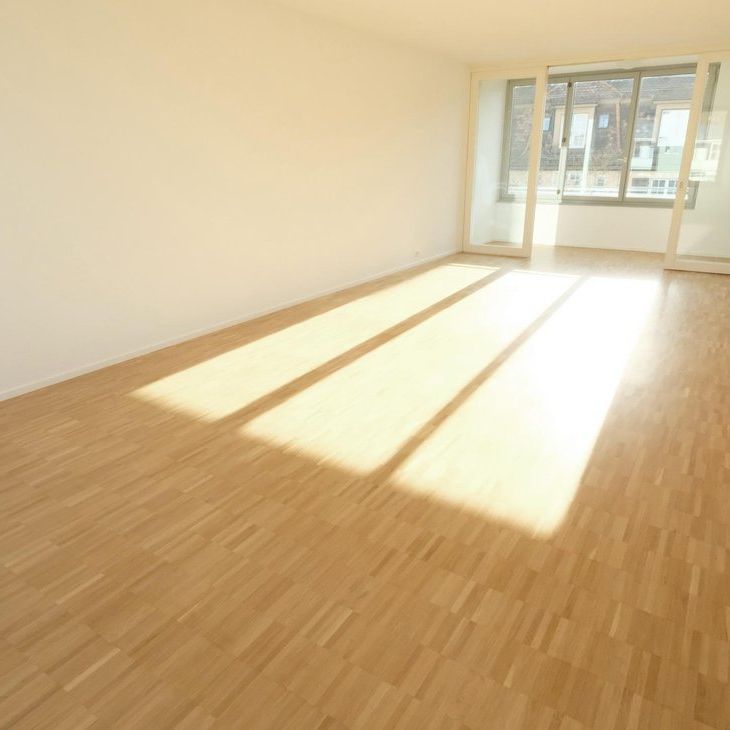 Lichtdurchflutete Stadtwohnung Nähe Badischer Bahnhof - Photo 1