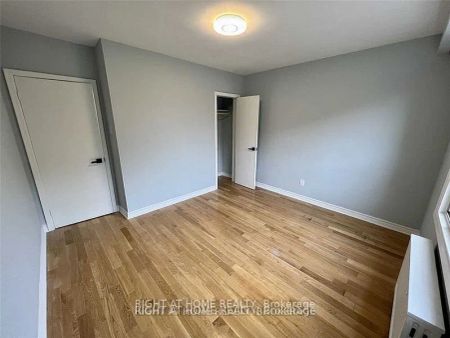 139 Royal York Road #3 - Photo 4