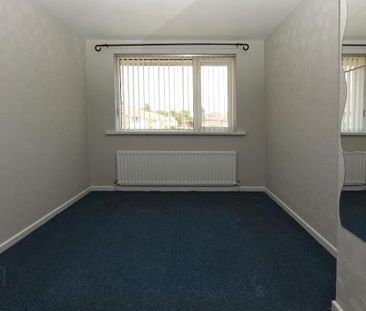 7 Cardy Close, Bangor, BT19 1AT - Photo 2