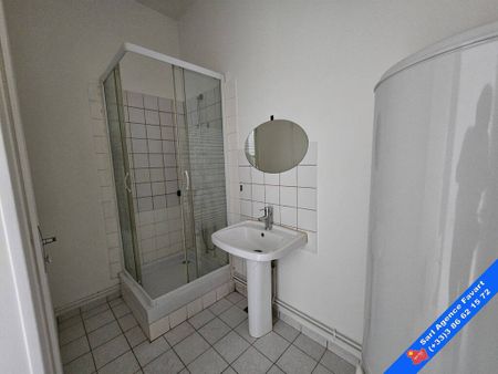 Location Appartement 2 pièces 43m² JOIGNY 89300 - Photo 5