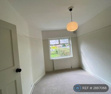 3 bedroom bungalow to rent - Photo 4