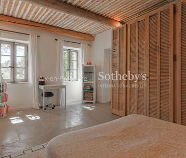 Tout savoir sur cette maison dans le quartier Est-Repentance-Les Tr... - Photo 3