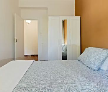 Carrer del Mondúver, Valencia, Valencian Community 46025 - Photo 6