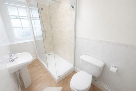 4 bedroom property to rent - Photo 4