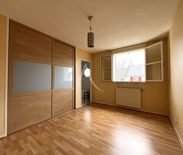 Location Maison 6 pièces 118m² NANTES 44300 - Photo 3