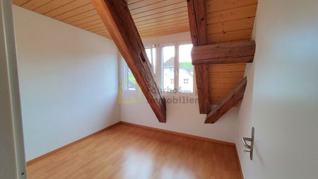 Charmante Maisonette-Dachwohnung mit Balkon - Photo 3