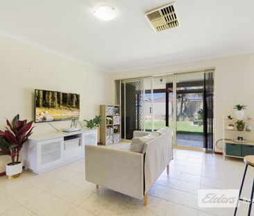 11 Spinnaker Close - Photo 3