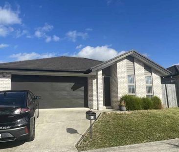 Pukekohe 4 Bedroom house - Photo 4