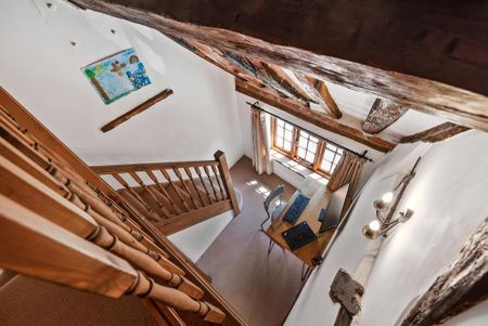 3 bedroom terraced house to rent - Photo 2