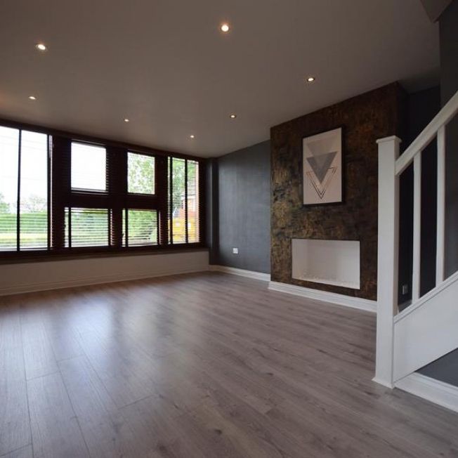 4 Bedroom Detached To Let - Photo 1