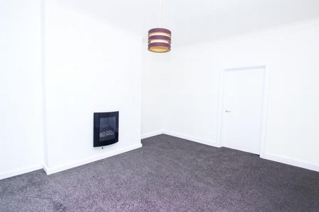 2 bedroom House To Let - Photo 4