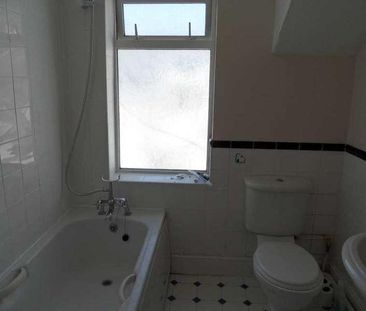 Festing Grove, Southsea, PO4 - Photo 1