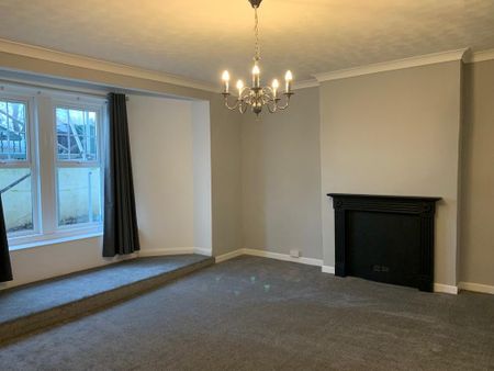 1 bedroom ground floor flat to rent - Photo 4