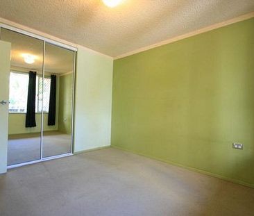 3/27 Enderley Avenue, 4217, Surfers Paradise Qld - Photo 4