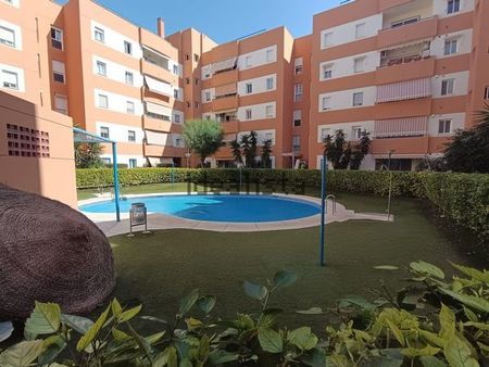 Alquiler de piso en Avenida Miguel Fernández Alcauza - Photo 4