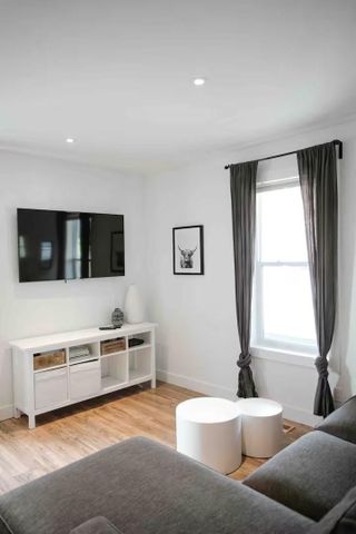 For Lease - 426 Wilson Street Unit# 1, Hamilton, Ontario - Photo 4