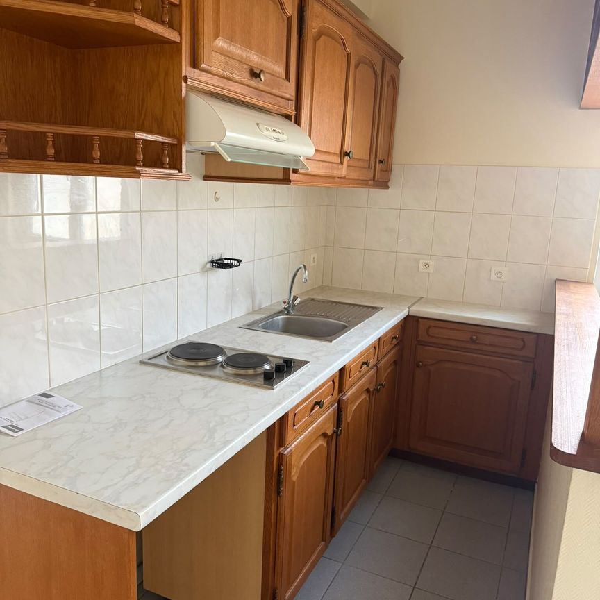 Location Appartement 1 pièce 25m² VILLEMOMBLE 93250 - Photo 1