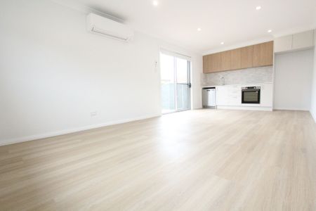 Brand New Perfect Location - Photo 4