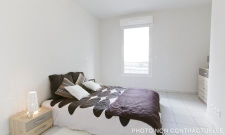 location Appartement T3 DE 64.8m² À BORDEAUX - Photo 4