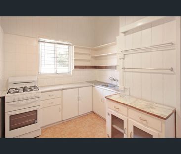 2/15 Charles Street, New Farm, Qld 4005 - Photo 4