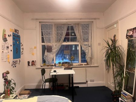 Room in a Shared House, London, N7 - Photo 3