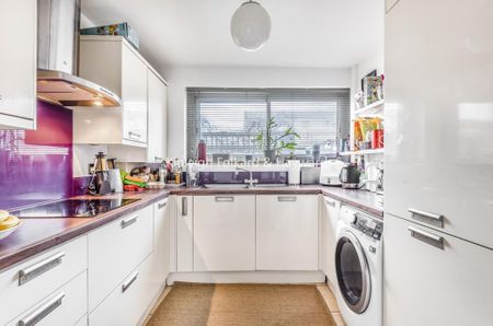 2 bedroom flat to rent - Photo 5