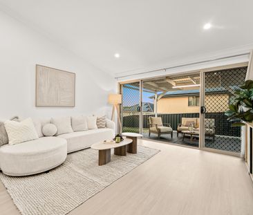 Picture-perfect home in the heart of Underwood - Photo 5