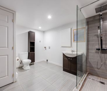 Maison à étages à louer - Brossard (Noms de rues (P)) Maison à étag... - Photo 2