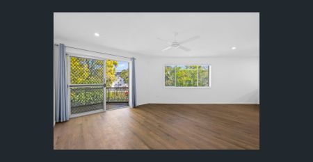 Freshly Updated Apartment in a Secure Complex - Photo 5