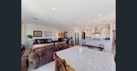 5 Pantropical Loop, Alkimos, WA 6038 - Photo 5