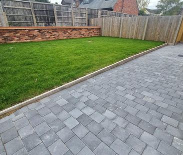 3 bedroom detached house to rent - Photo 3