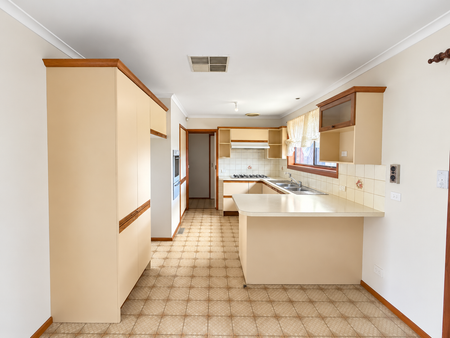 Great Value in Prime Location **APPLY FOR THIS PROPERTY NOW** - Photo 4