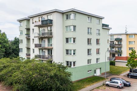 Pronájem bytu 2+kk - Photo 2