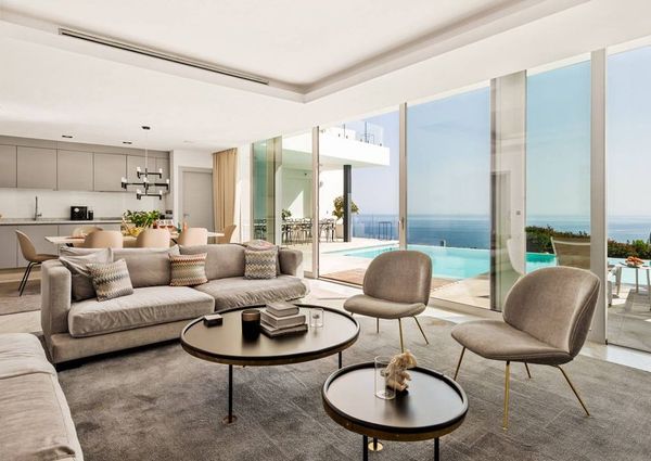 Luxury Villa for rent in Marbella Del Este, Andalusia