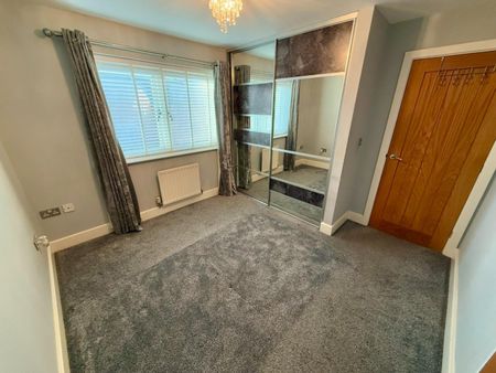 3 bedroom House To Let - Photo 5