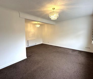 3 bedroom detached house to rent - Photo 2