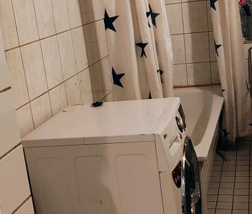 Höjdvägen, Skogås - Photo 6