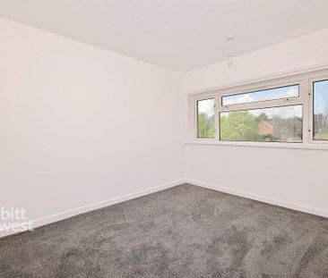 3 bedroom maisonette to rent - Photo 3