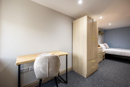 1 bedroom in a house share to rent - Photo 5