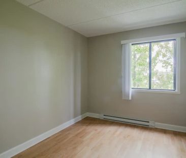 St. Lambert — 2 Bedroom - unit 516 - Photo 5