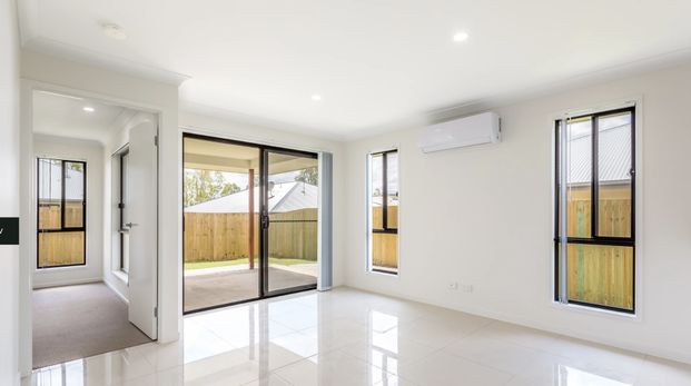 1/10 Langley Close, Redbank Plains QLD 4301 - House For Rent | Domain - Photo 1