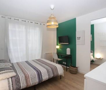 LONGCHAMP F - Photo 6