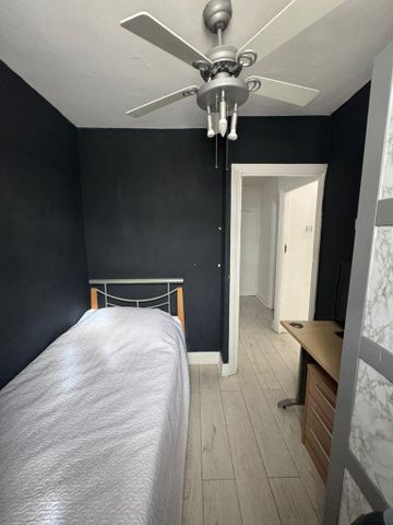 1 bedroom terraced house to rent - Photo 2