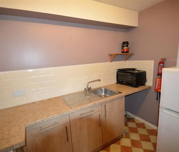 Fairways Avenue, Coleford - Photo 3