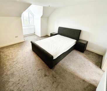 4 bedroom detached house to rent - Photo 3
