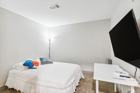 Private Basic - Lisgar Apartments - Photo 2