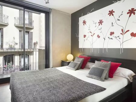 Carrer de Prats de Molló, Barcelona, Catalonia 08021 - Photo 2