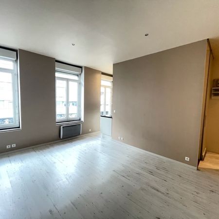 Location Appartement 1 pièce 25m² LILLE 59000 - Photo 3