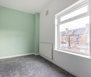 2 bedroom terraced house to rent - Photo 6