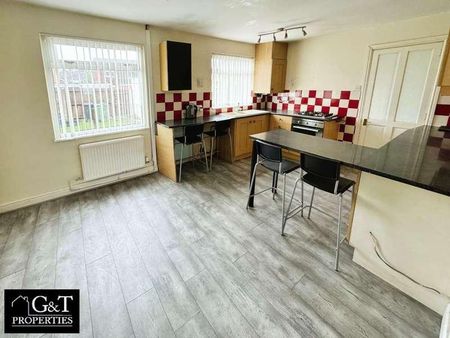 Hamble Close, Brierley Hill, DY5 - Photo 5